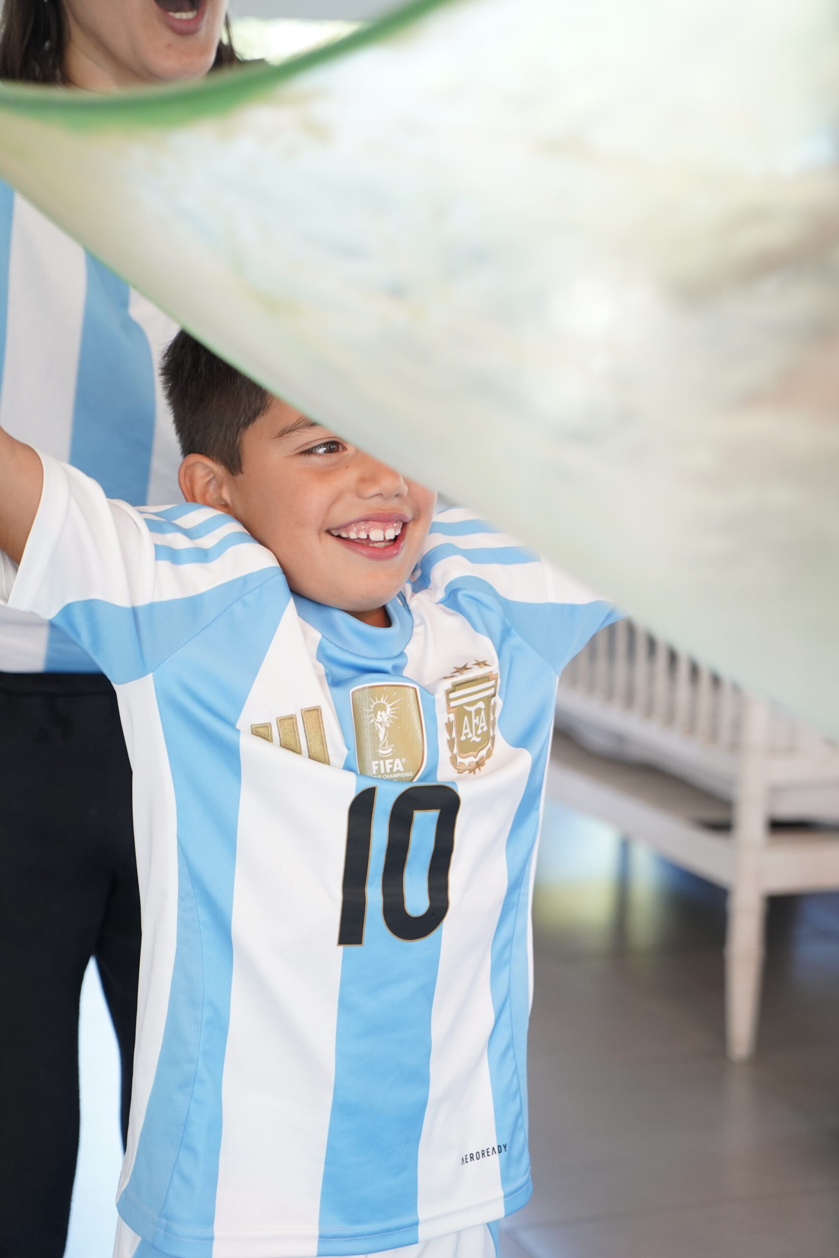 Niños haciendo actividades